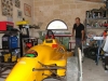 Nunzio Casciaro nel suo garage
