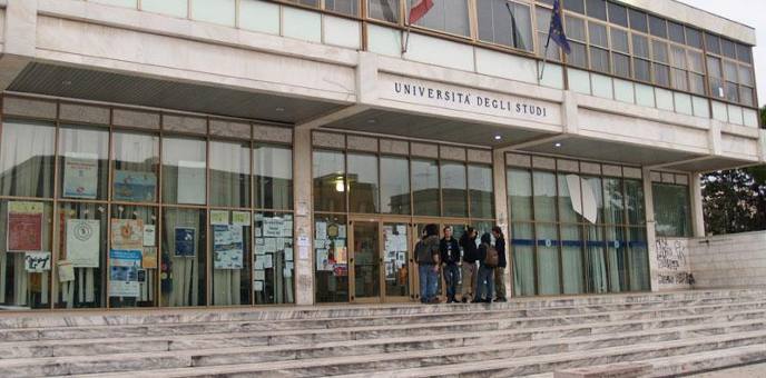Vincenzo Zara è il nuovo Rettore dell’Università del Salento Immagine Vincenzo Zara è il nuovo Rettore dell’Università del Salento