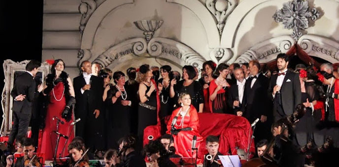 La-Traviata1
