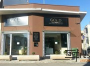 gold-bar-Trepuzzi
